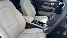 Volvo XC40 2.0 B3P Ultra Dark 5dr Auto Petrol Estate